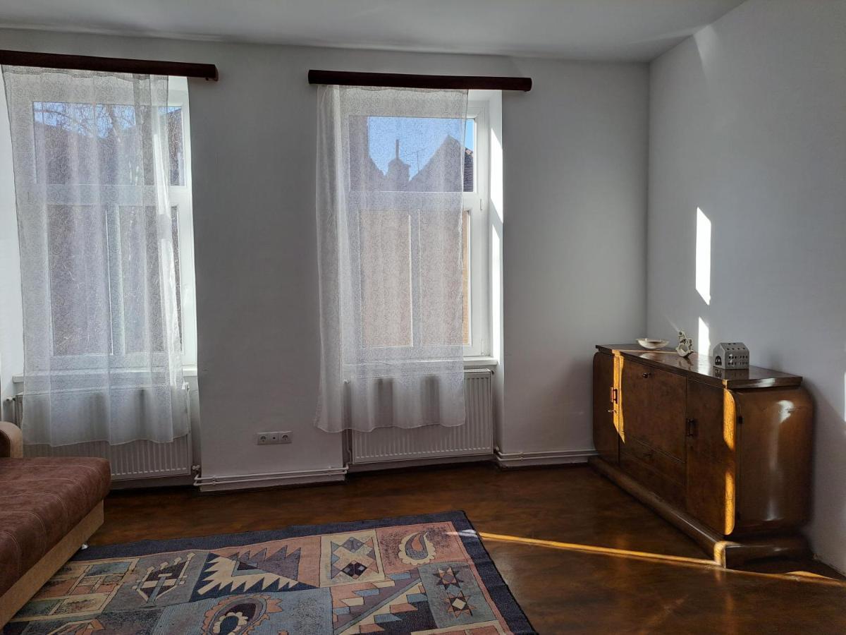 Cozy Apartment In The Heart Of ซีบิว ภายนอก รูปภาพ