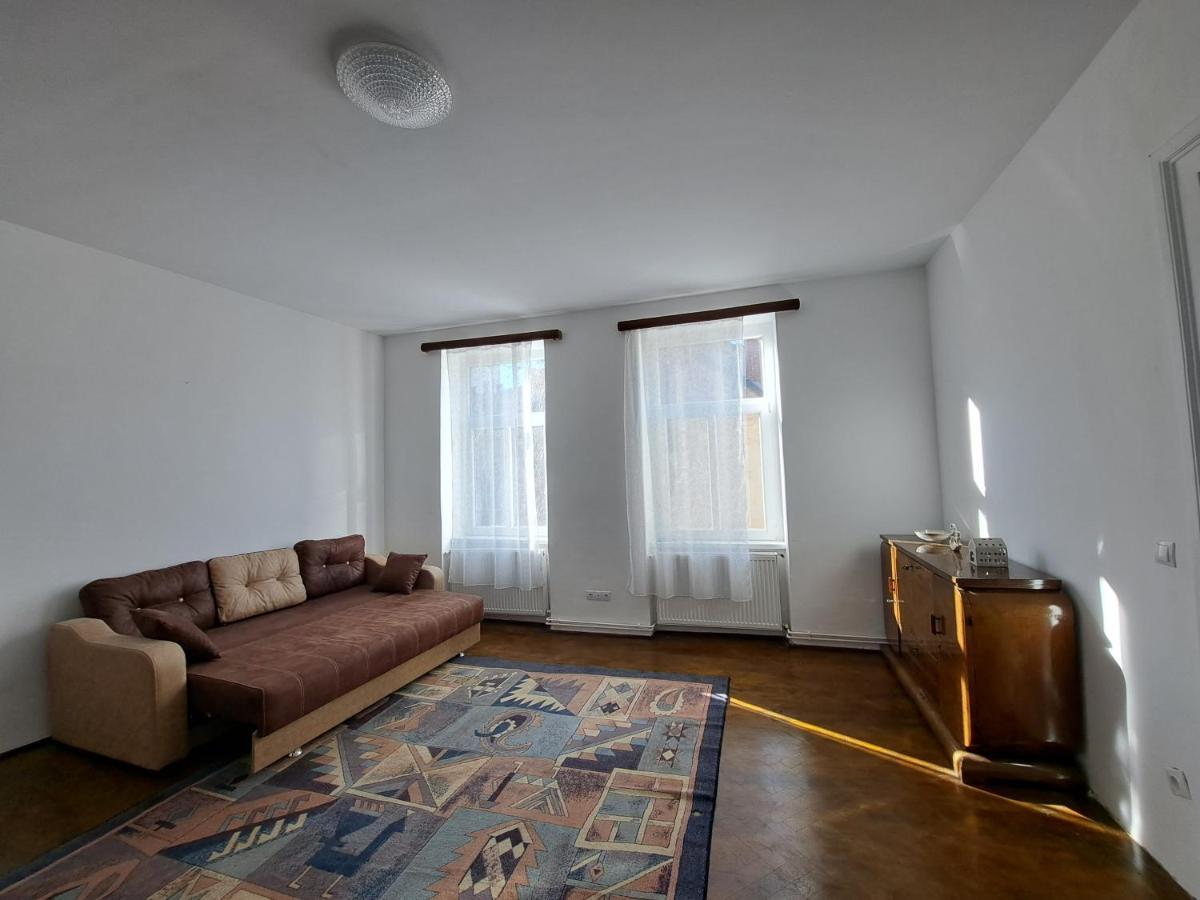 Cozy Apartment In The Heart Of ซีบิว ภายนอก รูปภาพ